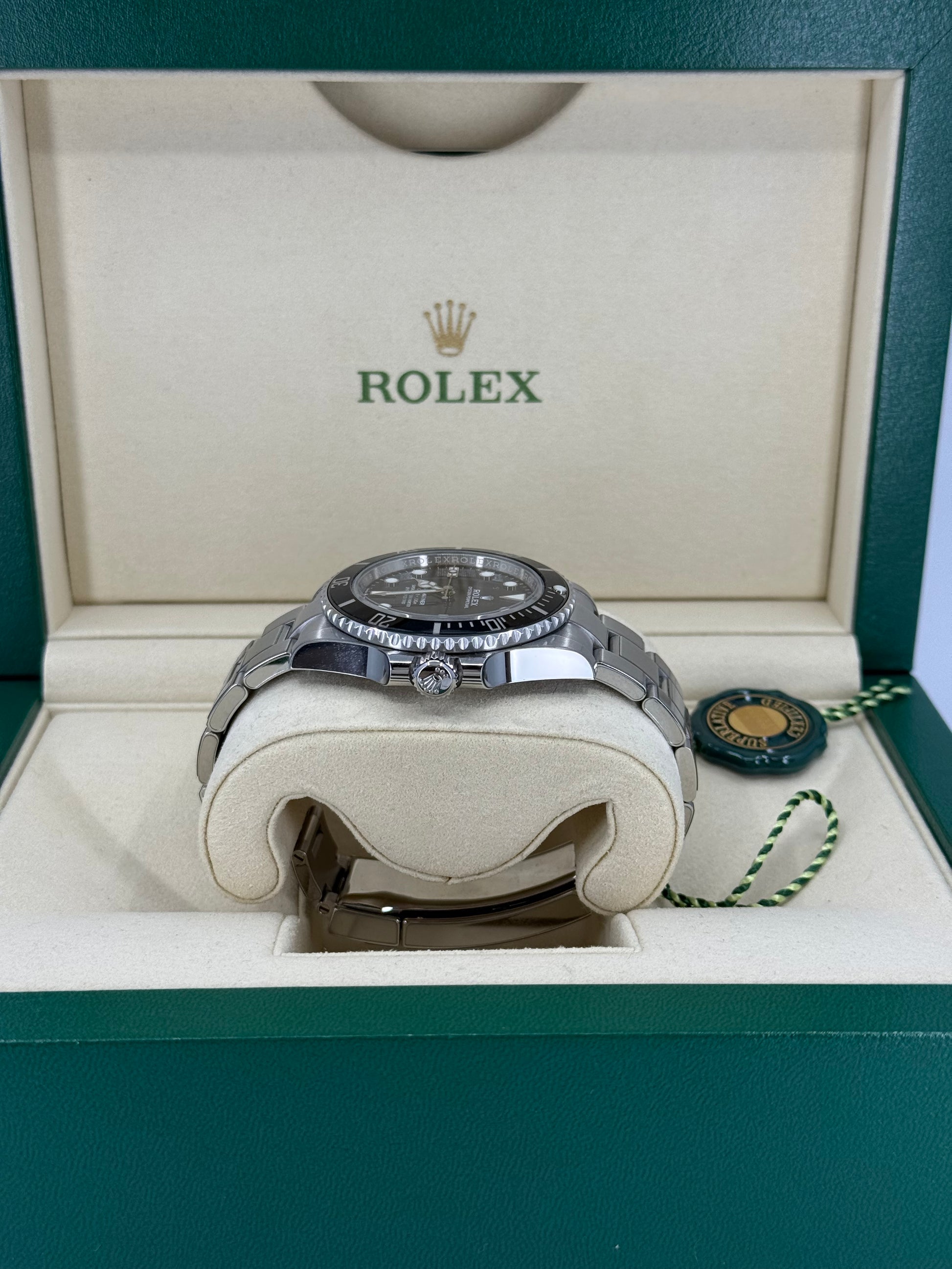 2023 ROLEX SUBMARINER NO-DATE 41MM BLACK BEZEL 124060