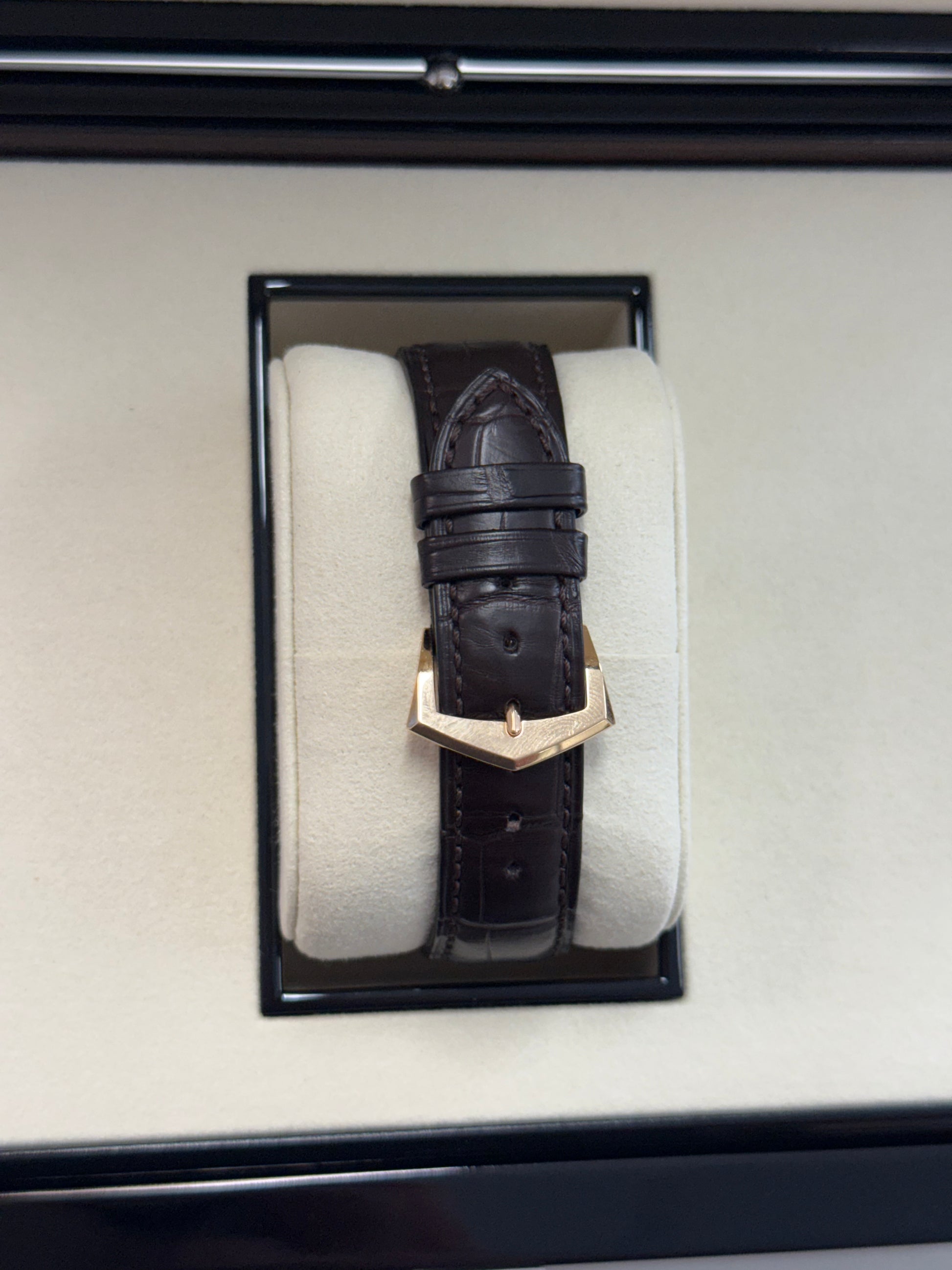 2017 PATEK PHILIPPE ANNUAL CALENDAR ROSE GOLD WHITE DIAL 5205R-001