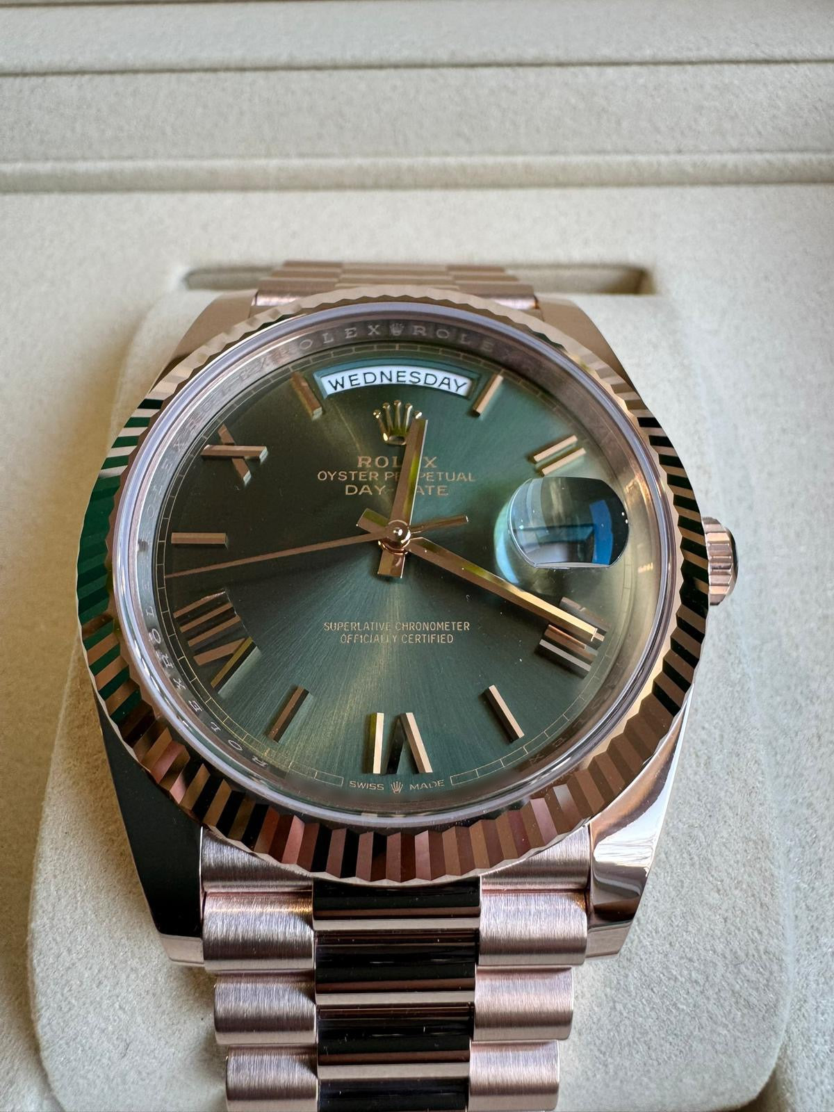 2025 ROLEX DAY-DATE 40 ROSE GOLD OLIVE DIAL 228235