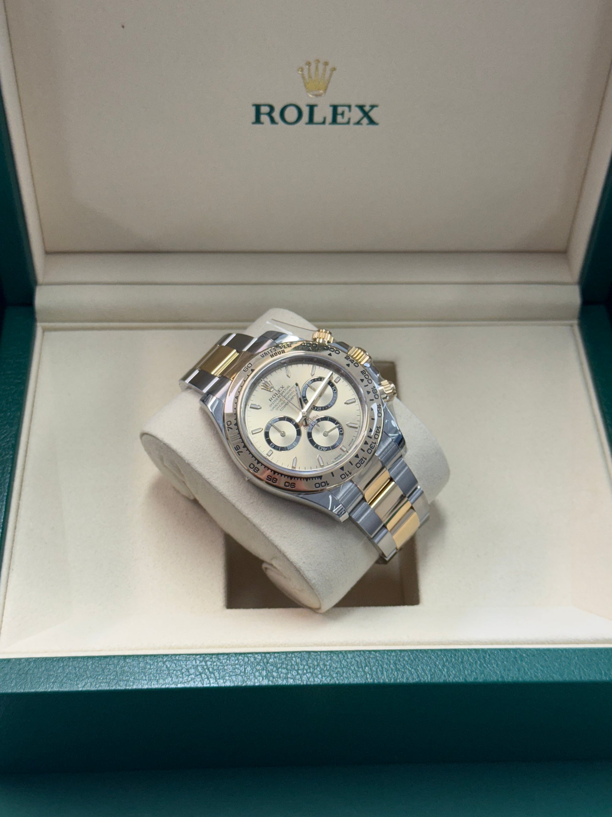 2025 ROLEX COSMOGRAPH DAYTONA TWO-TONE YELLOW GOLD CHAMPAGNE DIAL 126503