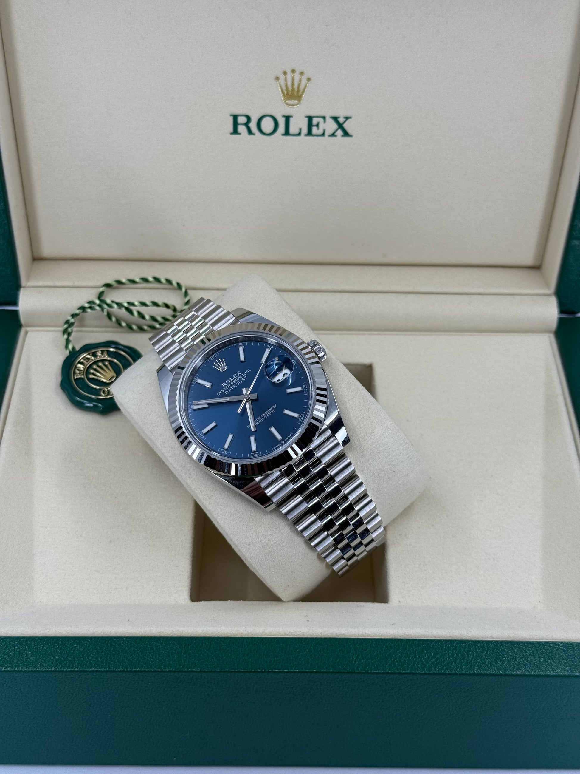 2025 ROLEX DATEJUST 41 STAINLESS STEEL BLUE DIAL 126334