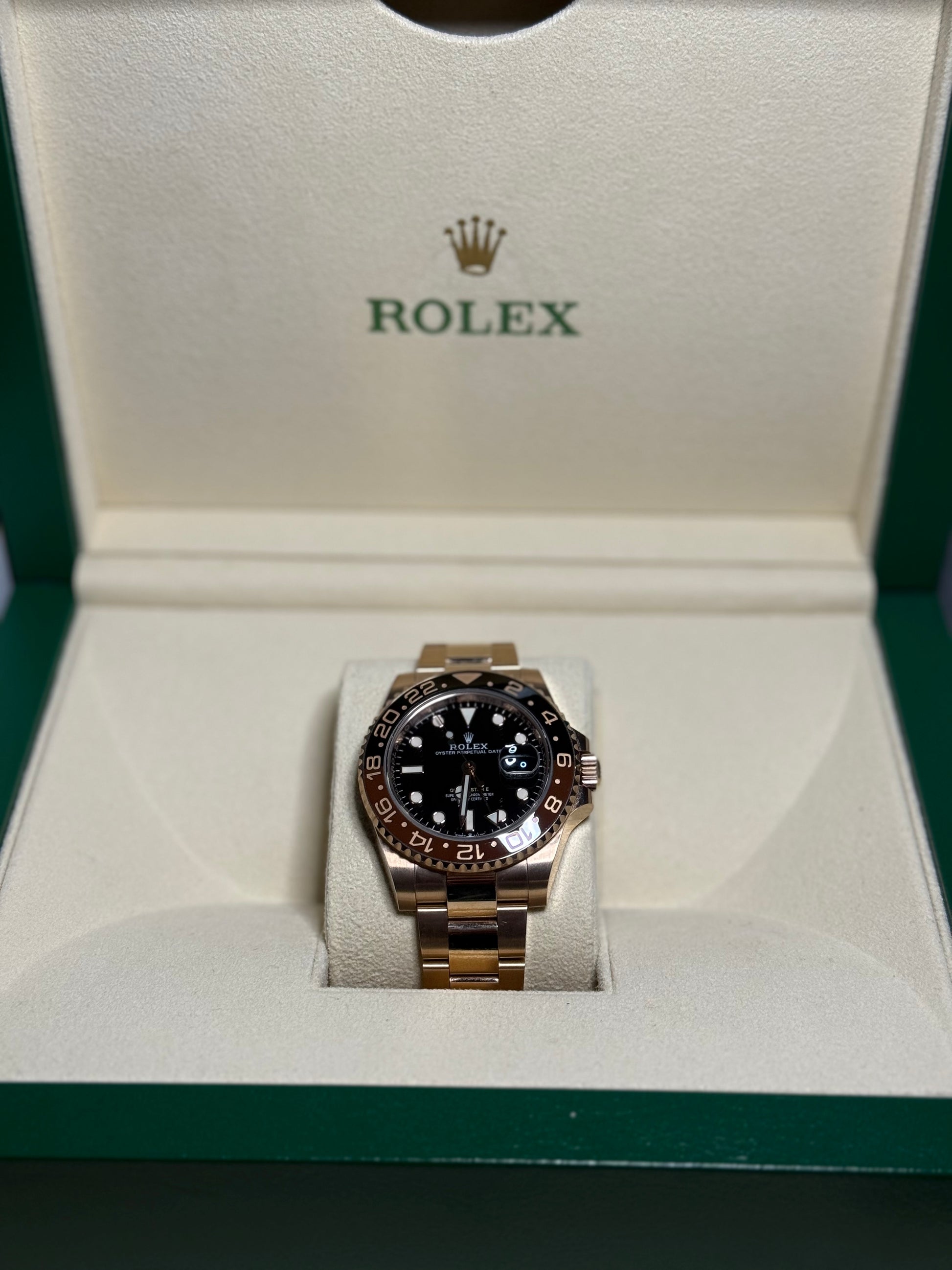 2021 ROLEX GMT-MASTER 2 ‘ROOTBEER’ 40MM ROSE GOLD 126715CHNR