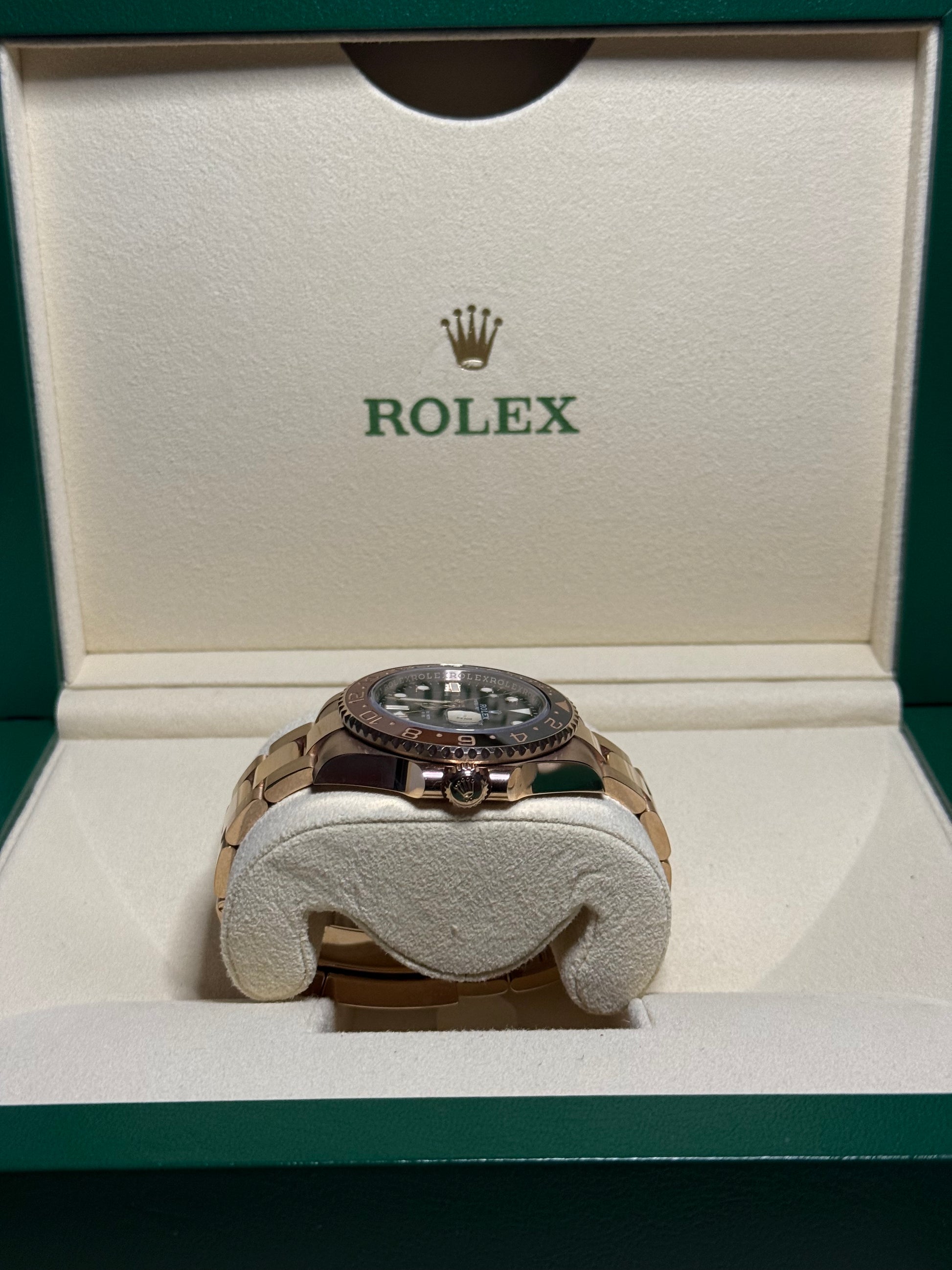 2021 ROLEX GMT-MASTER 2 ‘ROOTBEER’ 40MM ROSE GOLD 126715CHNR