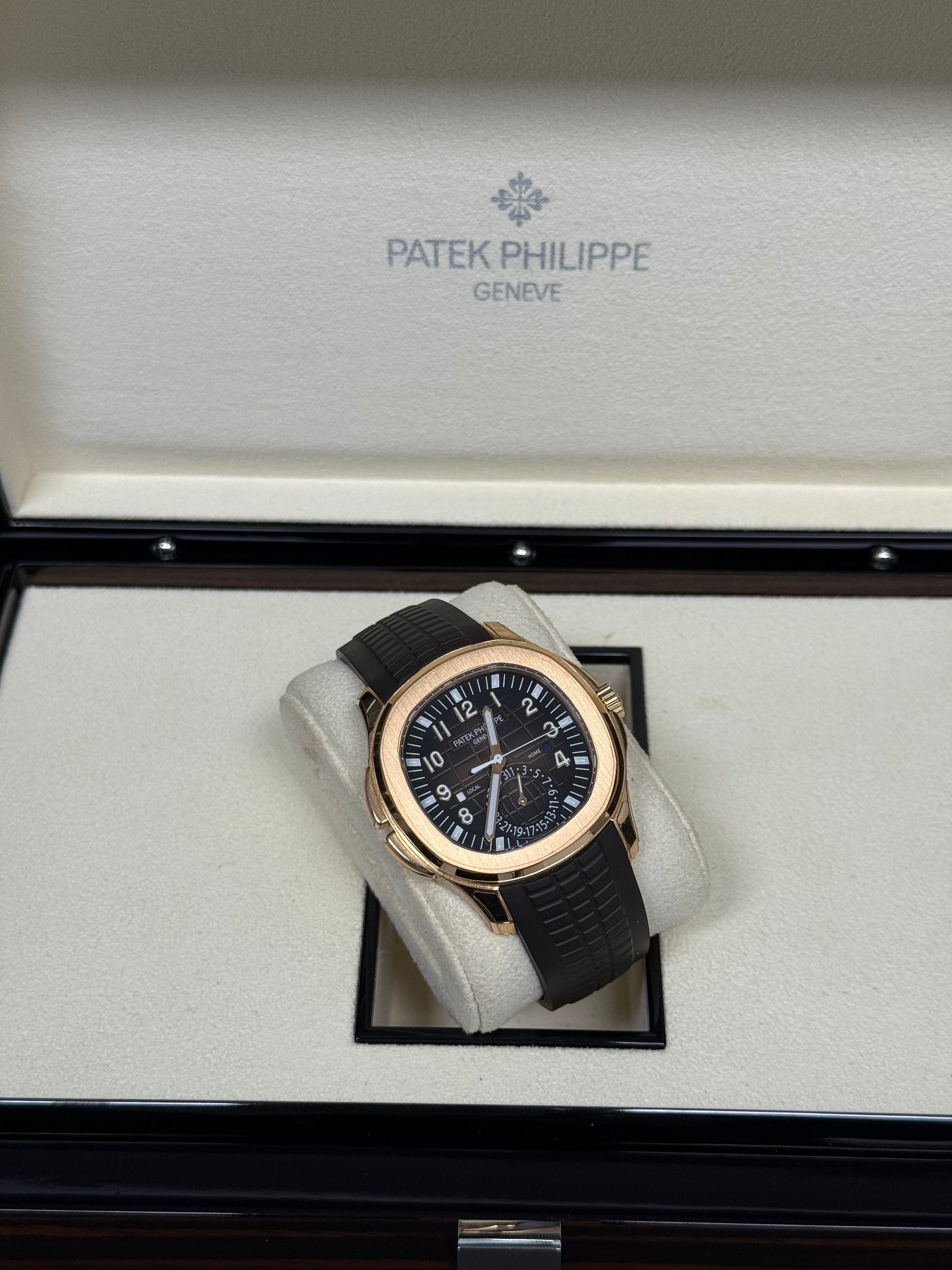 2021 PATEK PHILIPPE AQUANAUT TRAVEL TIME ROSE GOLD 40MM 5164r-001