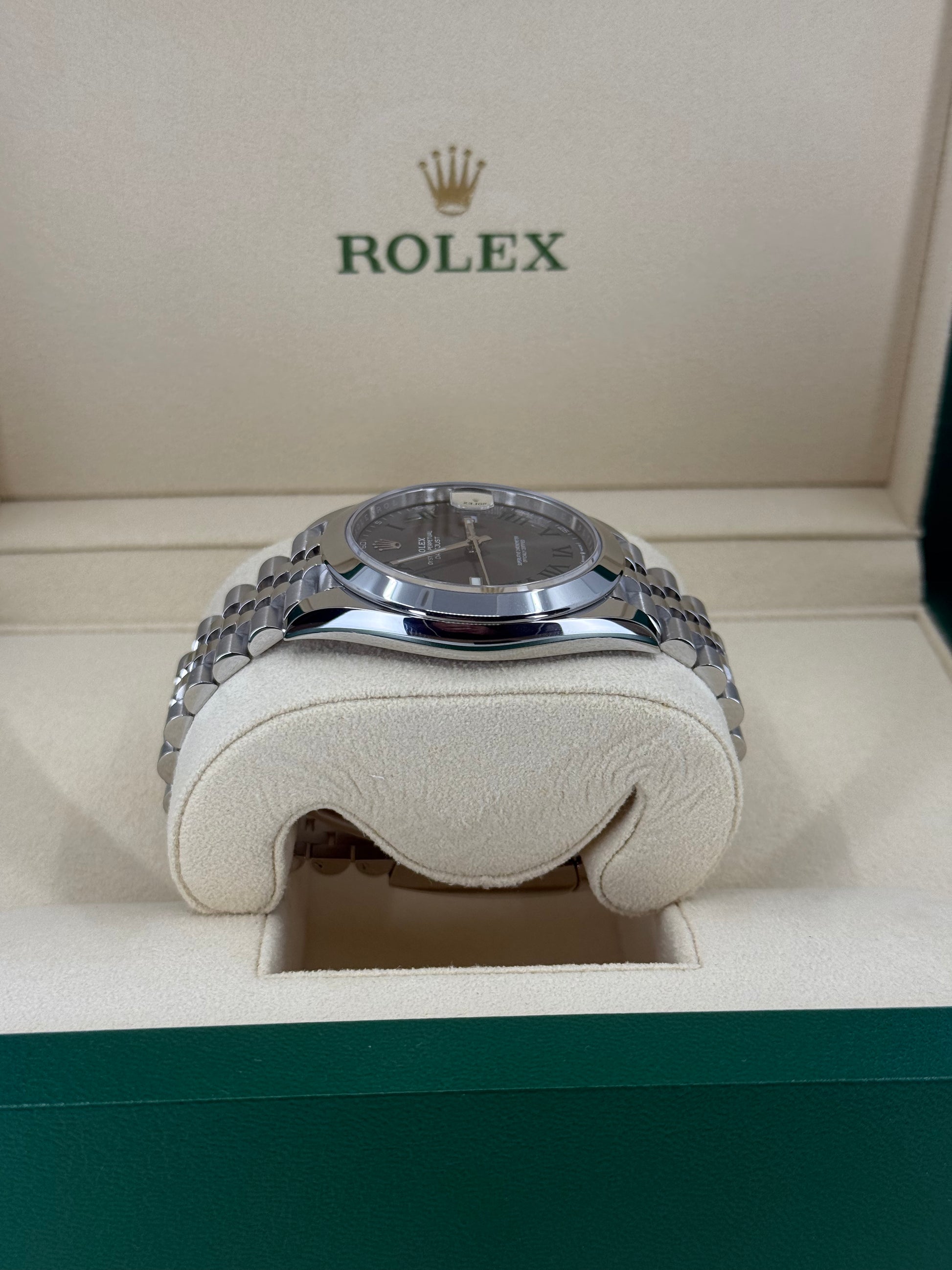 2024 ROLEX DATEJUST 41 STAINLESS STEEL WIMBLEDON DIAL 126300
