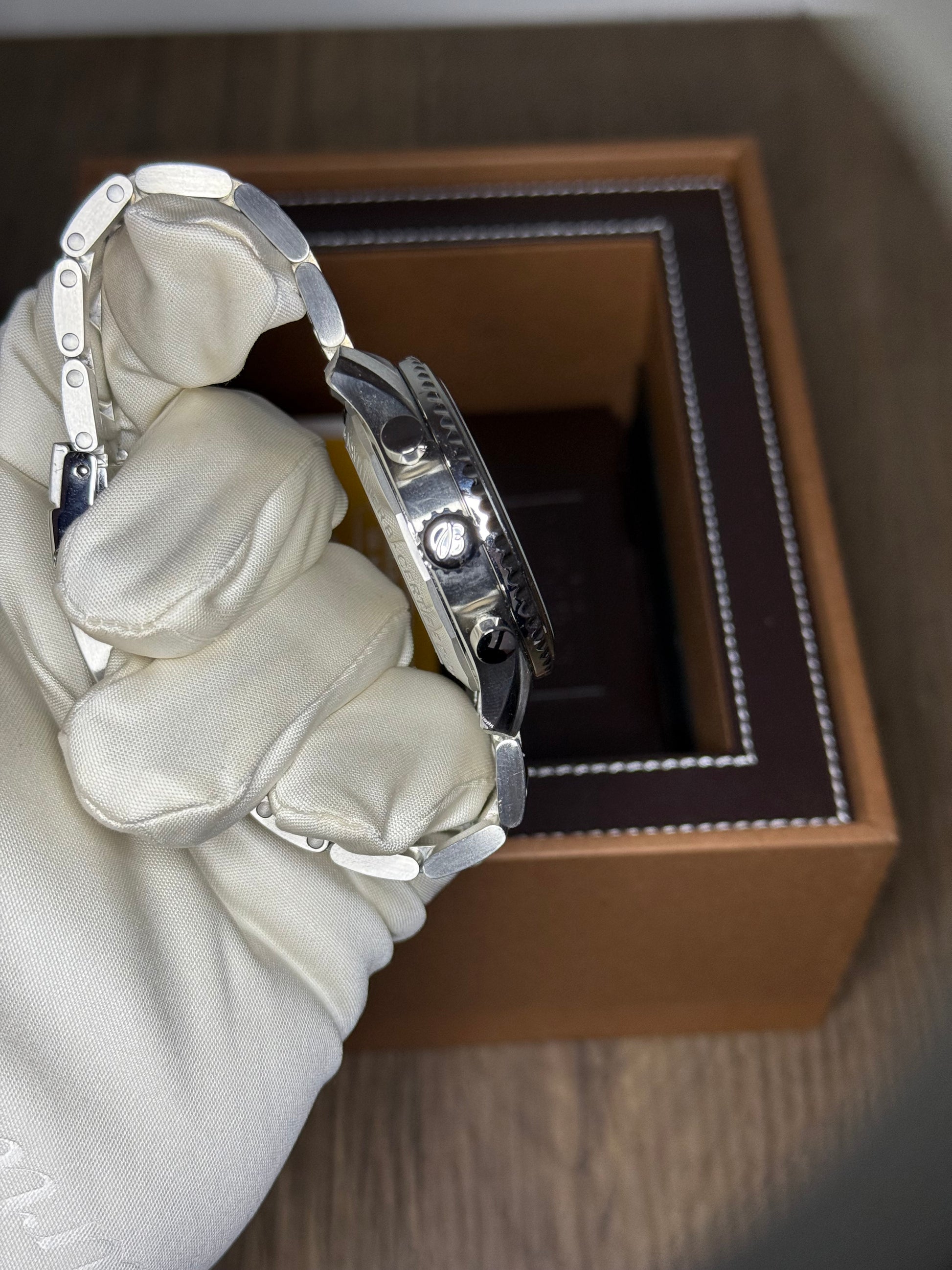 2018 BREITLING NAVITIMER AVIATOR 8 B01 CHRONOGRAPH 43