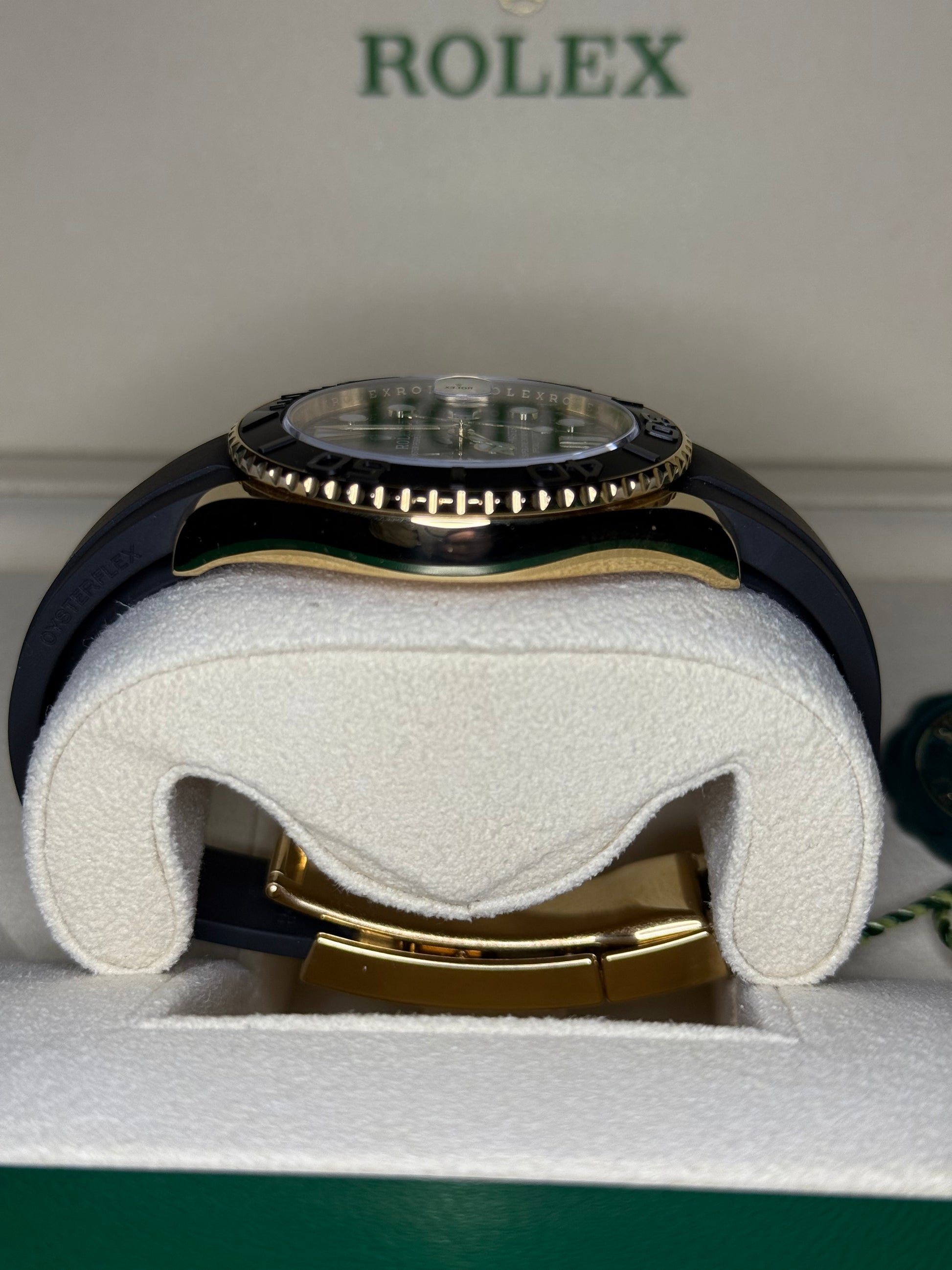 2023 ROLEX YACHT-MASTER 42 YELLOW GOLD OYSTERFLEX 226658