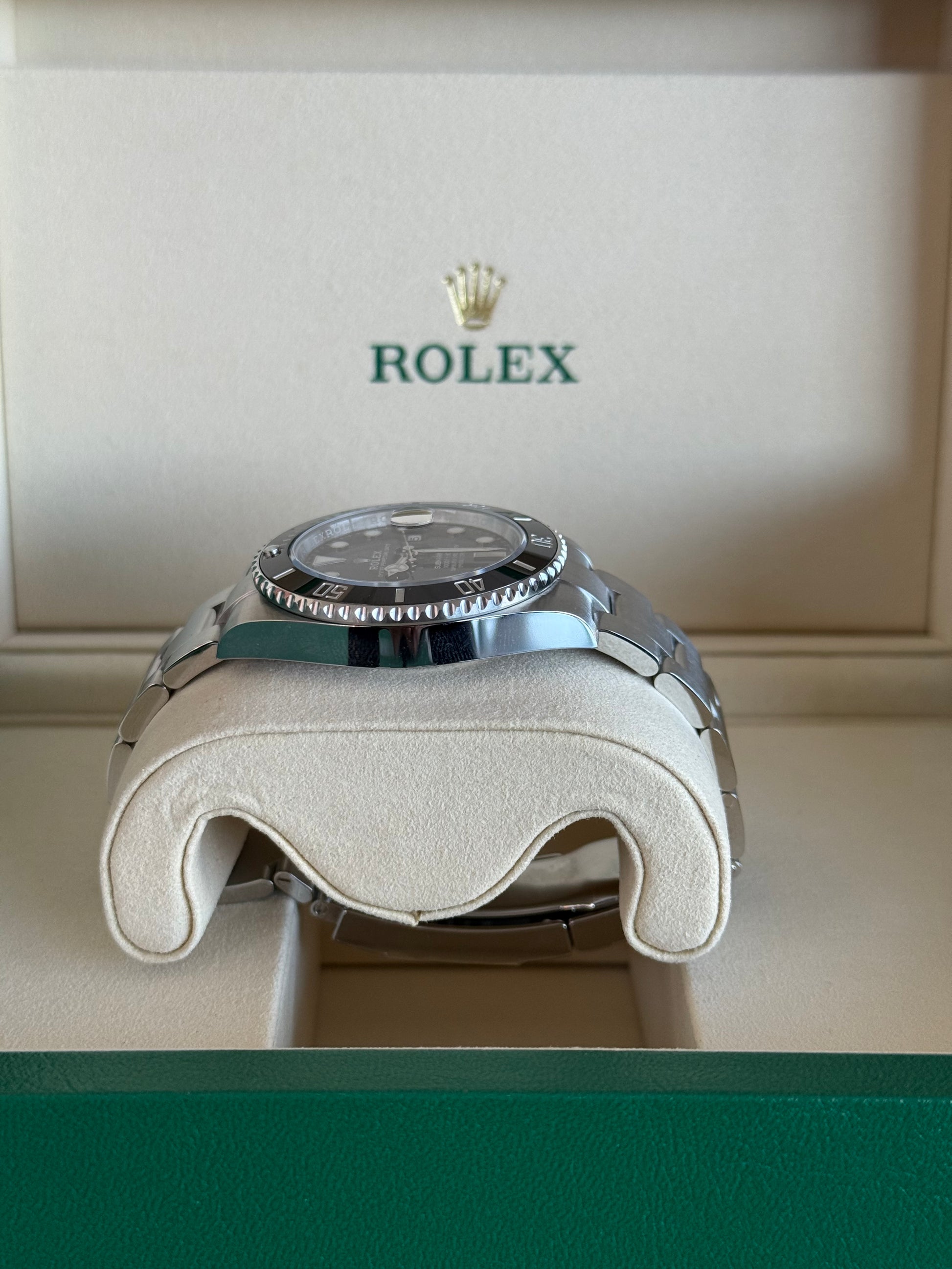 2025 ROLEX SUBMARINER DATE 41MM BLACK BEZEL 126610LN