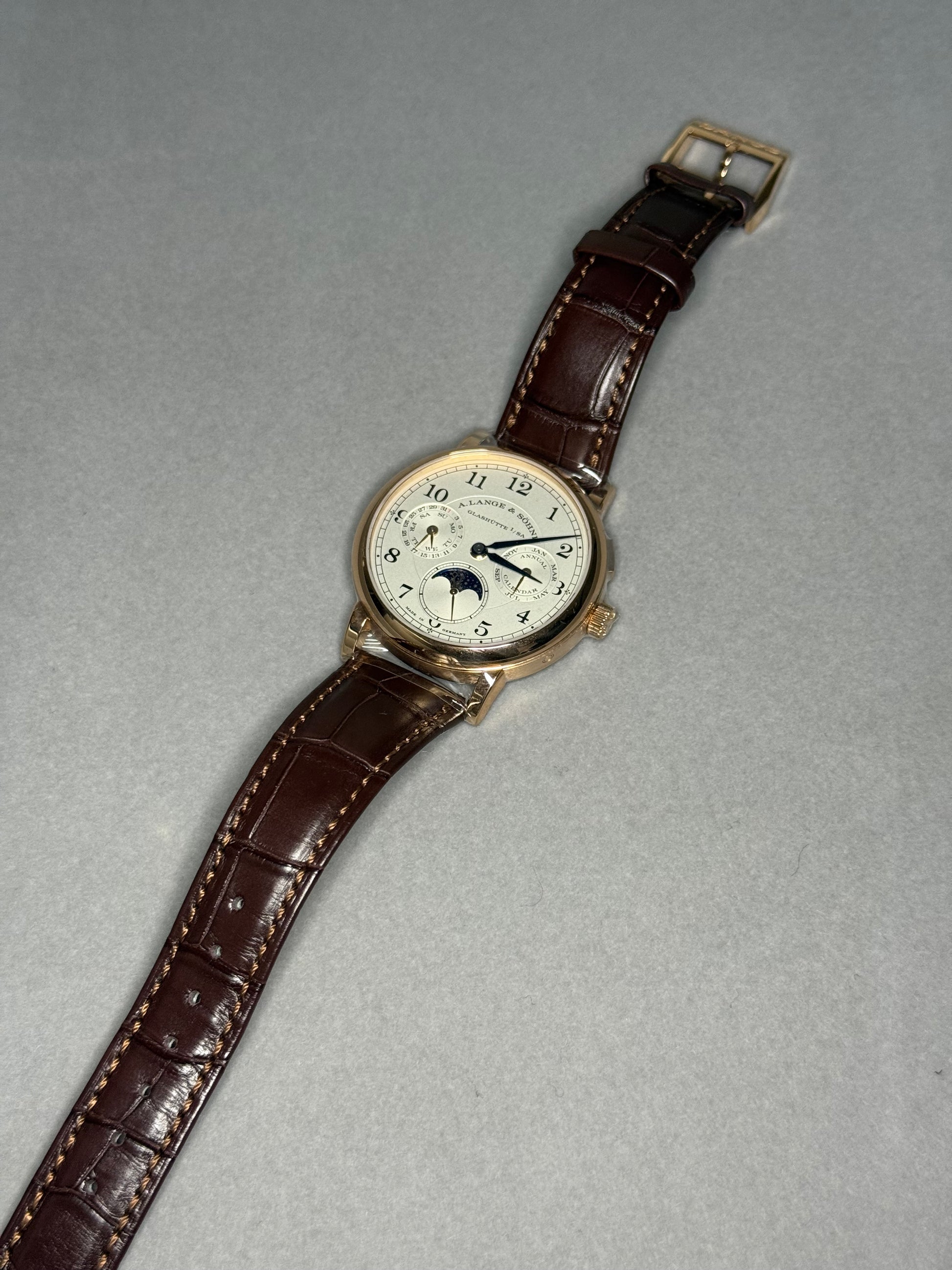 A. LANGE & SOHNE 1815 ANNUAL CALENDAR 40MM 238.032E