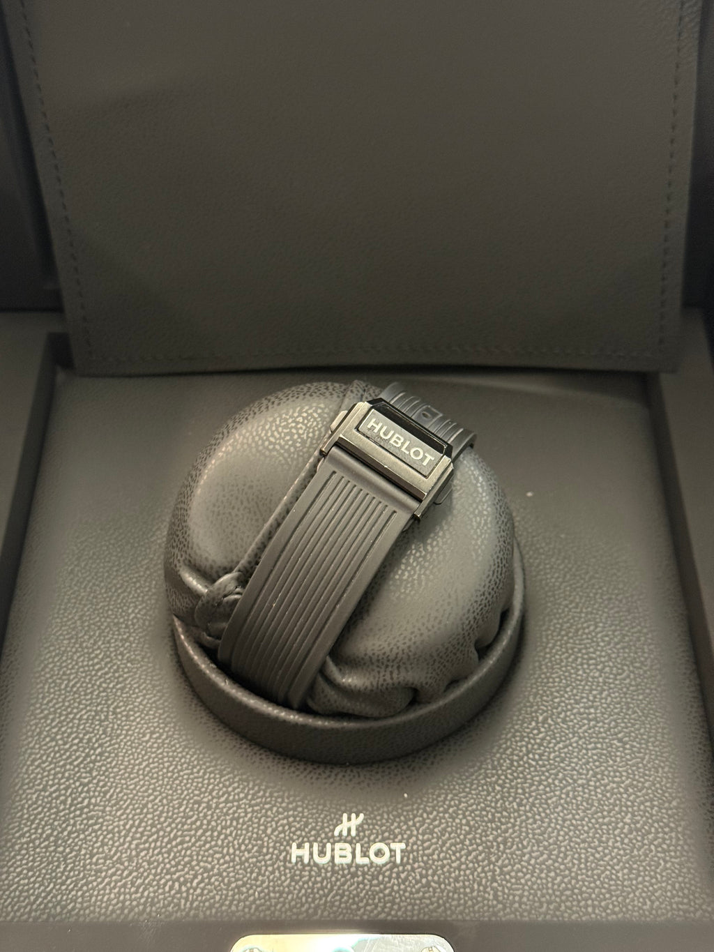 2024 HUBLOT BIG BANG UNICO 42MM BLACK MAGIC 441.CI.1171.RX