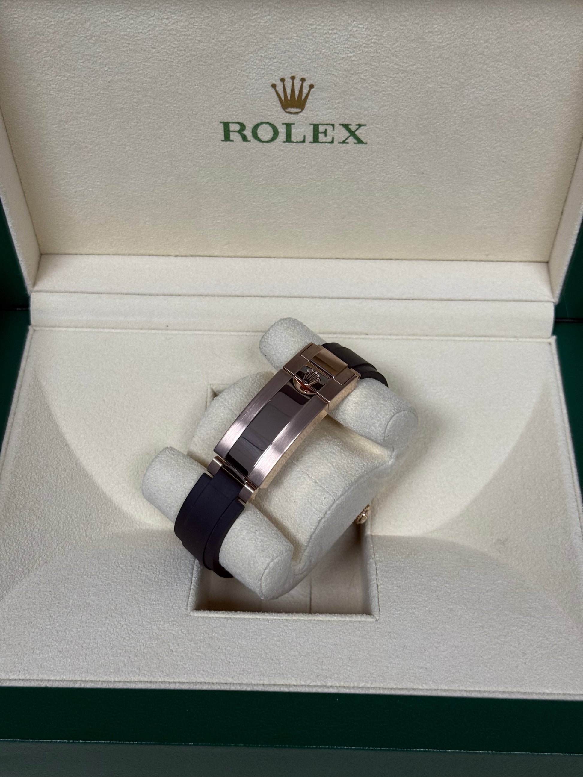 2021 ROLEX YACHT-MASTER 40 ROSE GOLD OYSTERFLEX 126655