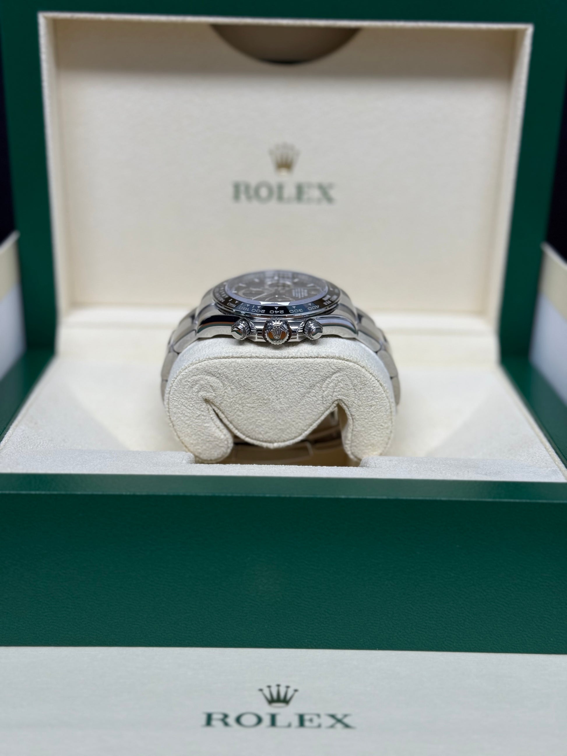 2025 ROLEX COSMOGRAPH DAYTONA STAINLESS STEEL BLACK DIAL 40MM 126500LN