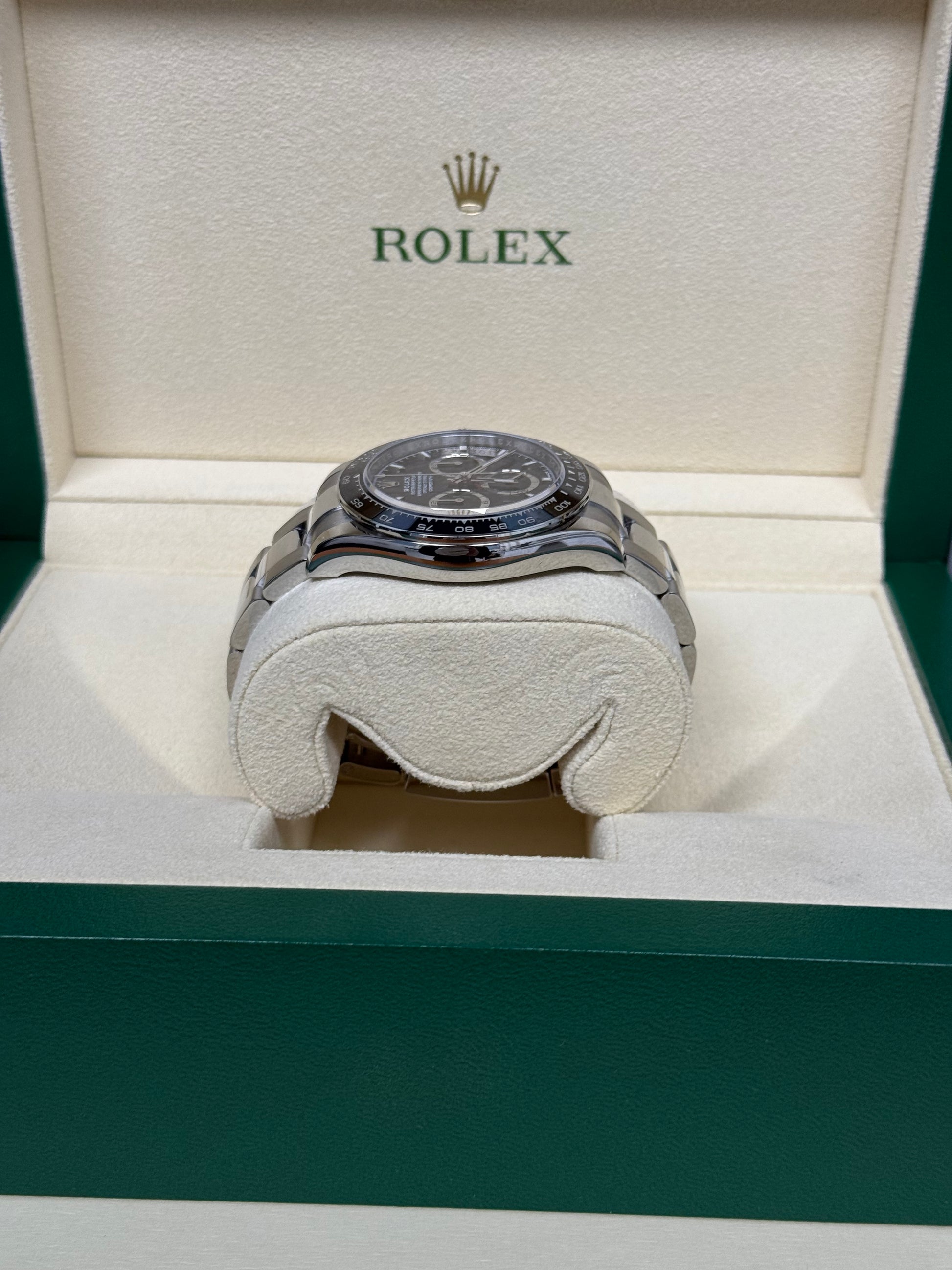 2025 ROLEX COSMOGRAPH DAYTONA STAINLESS STEEL BLACK DIAL 40MM 126500LN