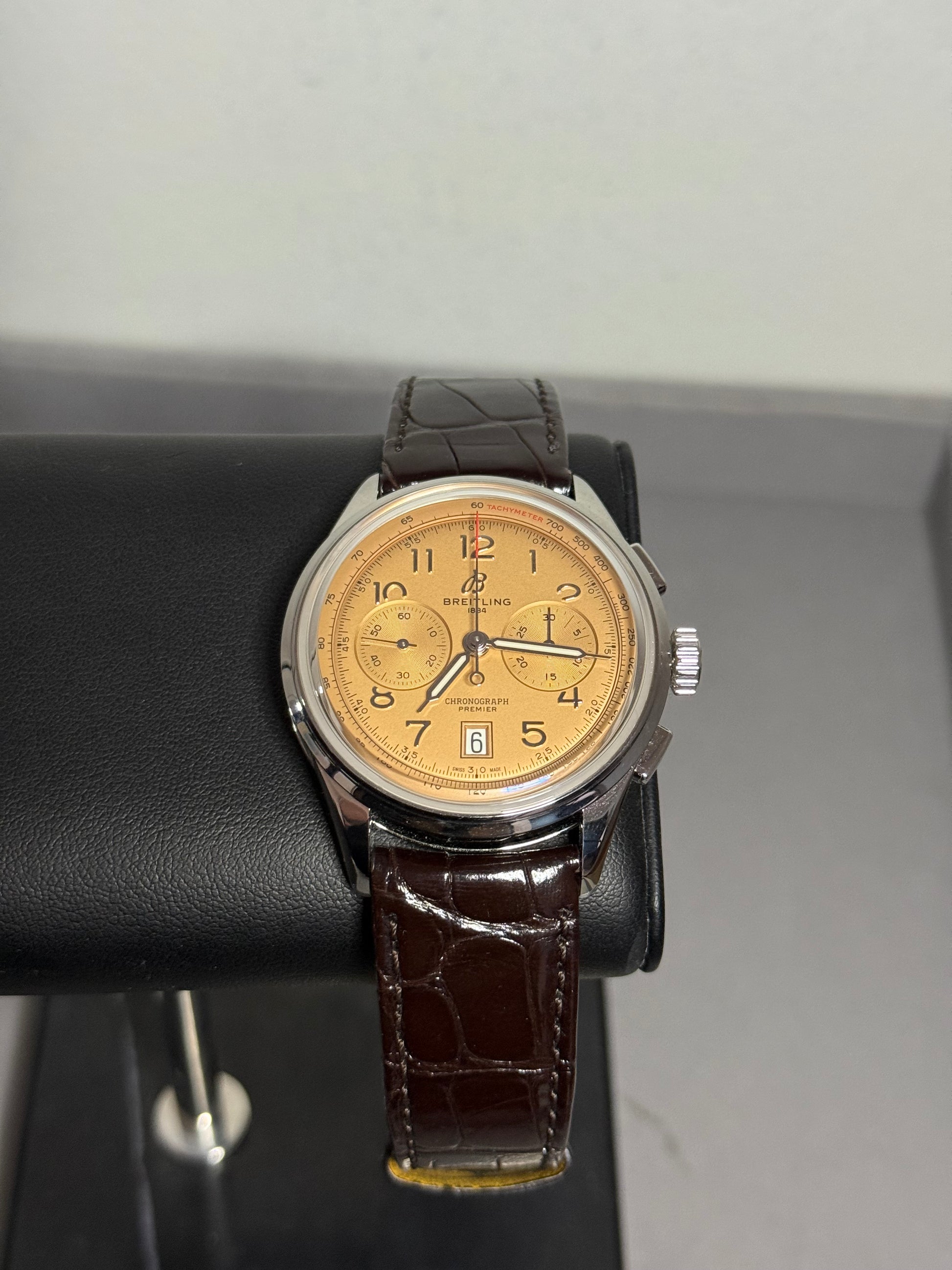 2025 BREITLING PREMIER B01 CHRONOGRAPH 42 SALMON