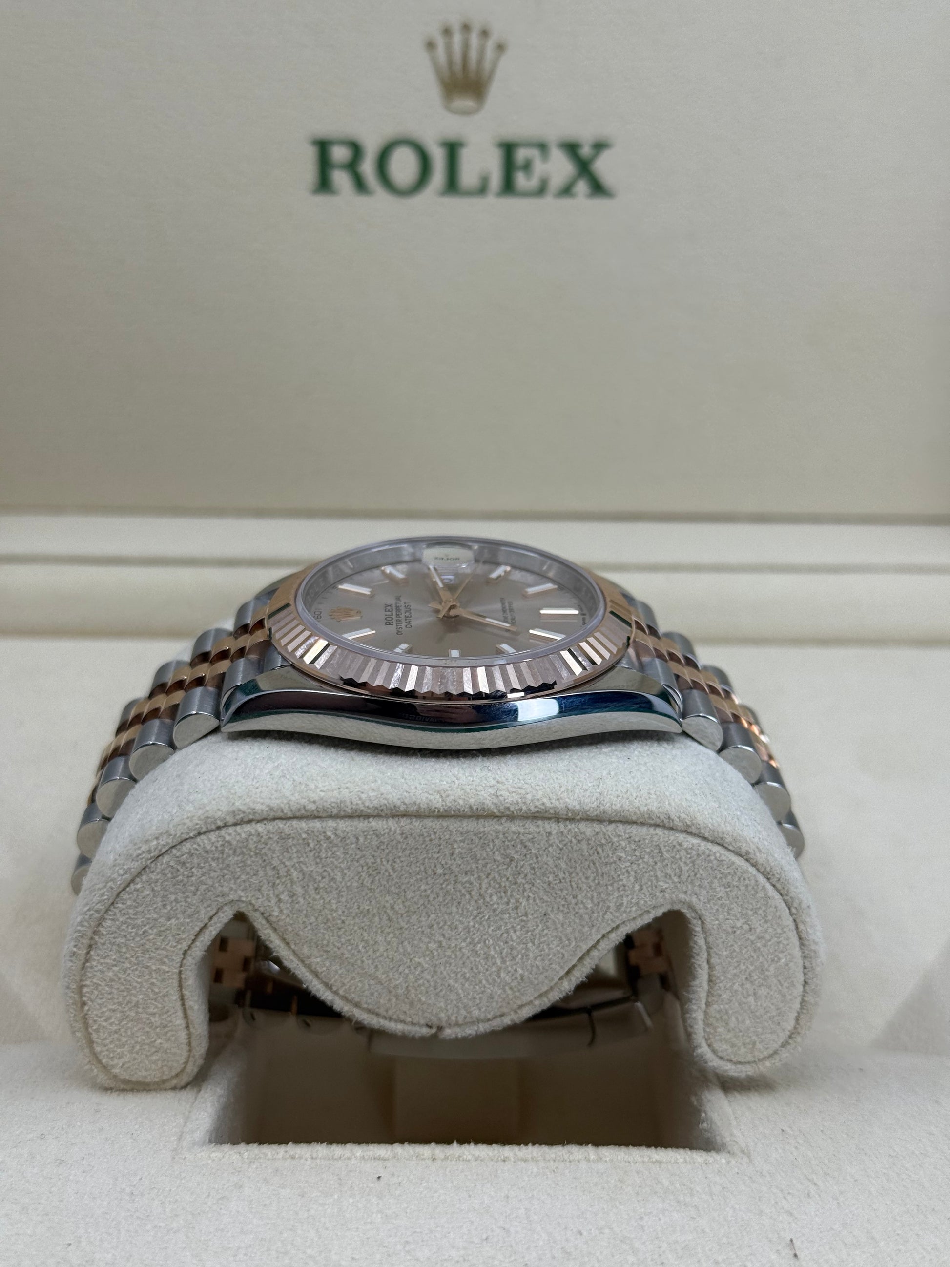 2023 ROLEX DATEJUST 41 STEEL/ROSE GOLD SUNDUST DIAL 126331