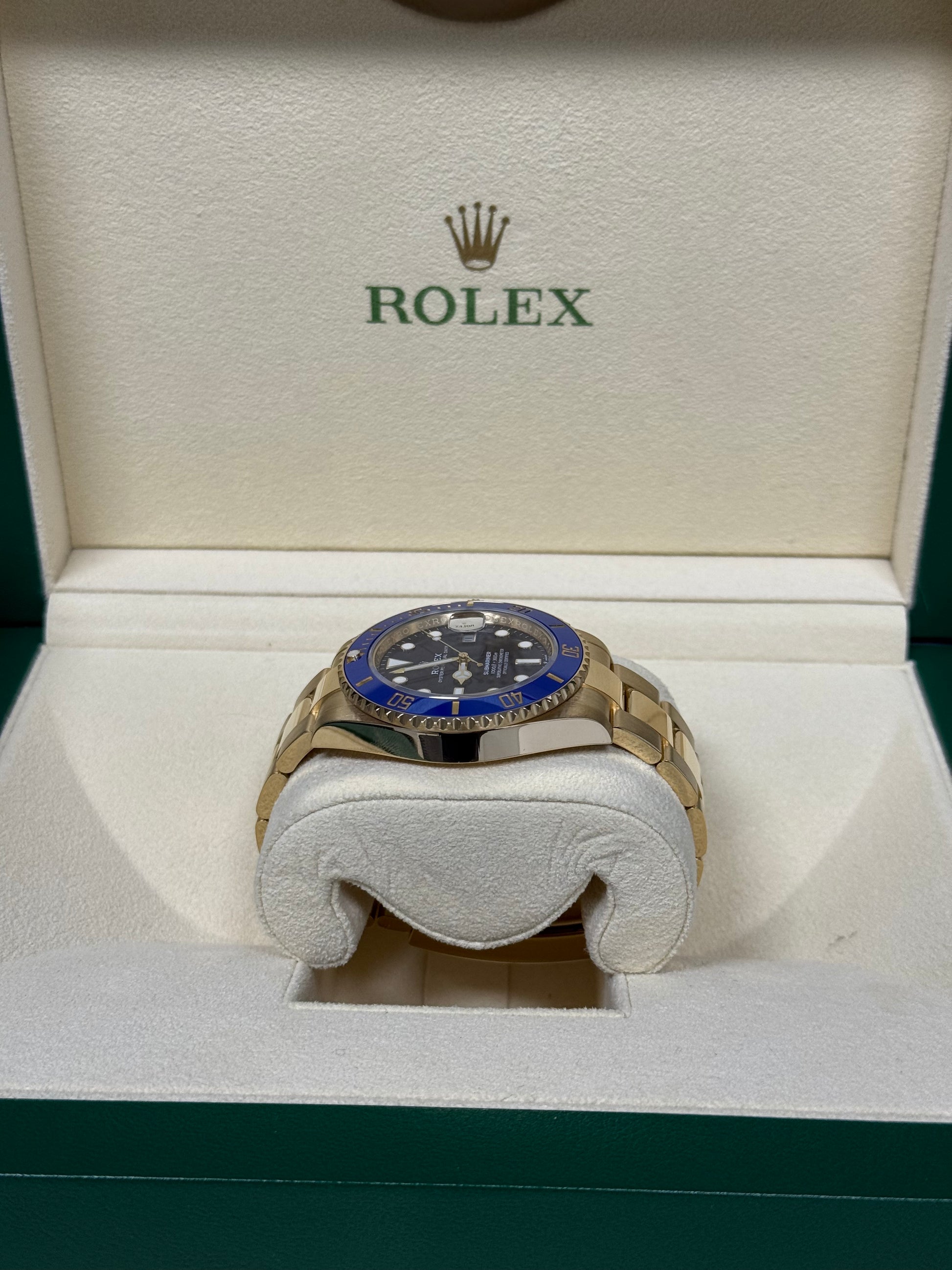 2022 ROLEX SUBMARINER ‘BLUESY’ 41MM YELLOW GOLD BLUE DIAL 126618LB